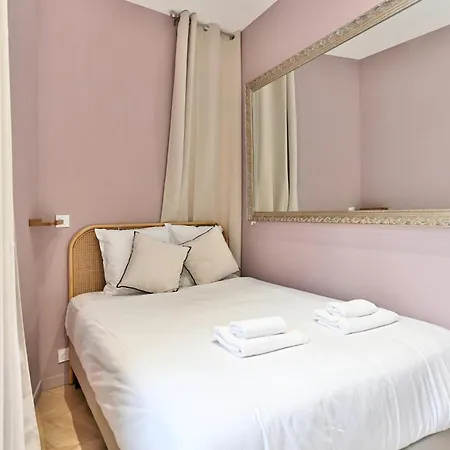 Proche Parc Monceau - Ii Apartment *